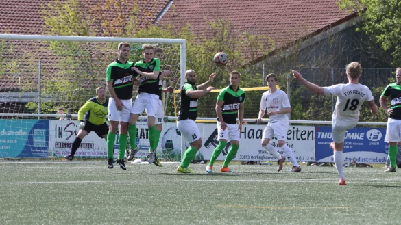 TSV Oerlinghausen II - TuS Brake - © Oliver König