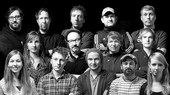 Zeichen f&uuml;r Toleranz: 14 S&auml;ngerinnen und S&auml;nger aus ostwestf&auml;lischen Pop- und Rockbands. - &copy; Bj&ouml;rn Gaus