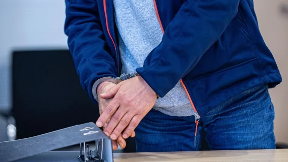 Auftakt im erneutem Mordprozess am Landgericht Osnabr&uuml;ck - &copy; Foto: Guido Kirchner/dpa