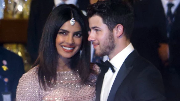 Priyanka Chopra & Nick Jonas - &copy; Foto: Rajanish Kakade/AP/dpa
