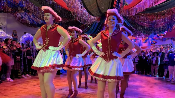 Das Sunnerbieke-Ballett wird bei der Mai-Party mit verschiedenen Tänzen für Aufsehen sorgen. - © Sandra Castrup