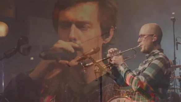 Die Musik der Band &bdquo;Hans im Gl&uuml;ck" kam per Livestream in die Wohnzimmer der Zuh&ouml;rer. - &copy; Laura Relitzki