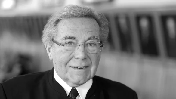 Peter Schreier - &copy; Foto: Hendrik Schmidt/dpa-Zentralbild/dpa