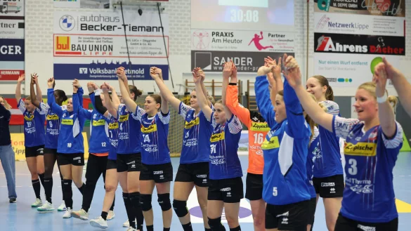 Die Erfolgswelle schwappt durch die Sporthalle an der Ulmenallee. - &copy; Paul Cohen