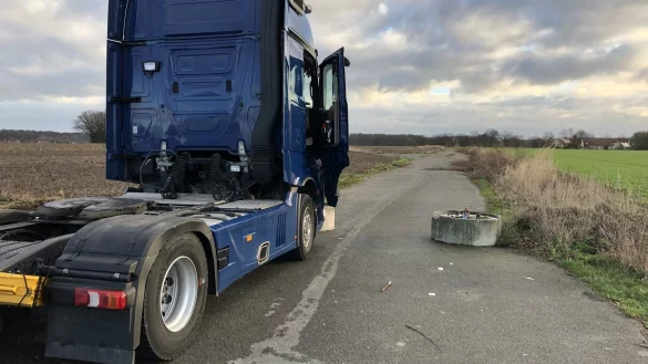 Ein m&ouml;gliches Gewerbegebiet auf einem Feld an der Leopoldsh&ouml;her Stra&szlig;e in Lockhausen wird die Politik weiter besch&auml;ftigen. Die Koalition m&ouml;chte das Thema erneut angehen. Diesmal mit &bdquo;intensiver B&uuml;rgerbeteiligung", wie es in der Koalitionsvereinbarung hei&szlig;t. Archivfoto: Thomas Reineke - &copy; Thomas Reineke