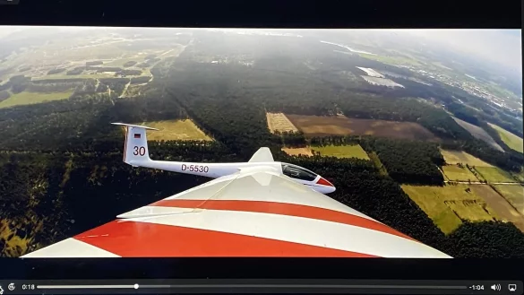 Kurz und knapp pr&auml;sentiert sich Oerlinghausen im neuen Imagefilm. Eindrucksvoll sind die Bilder aus der Vogelperspektive. - &copy; Stadt Oerlinghausen