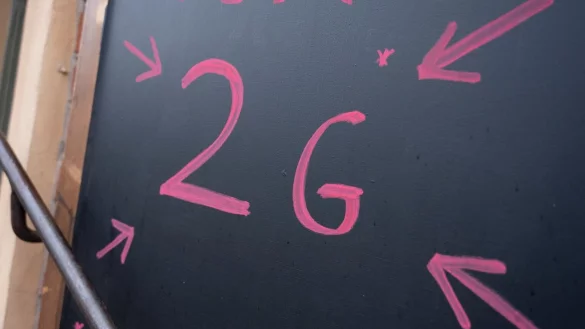 2G-Hinweis - &copy; Foto: Christophe Gateau/dpa
