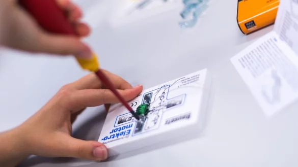 Berufswahl - &copy; Foto: Monika Skolimowska/dpa-Zentralbild/dpa