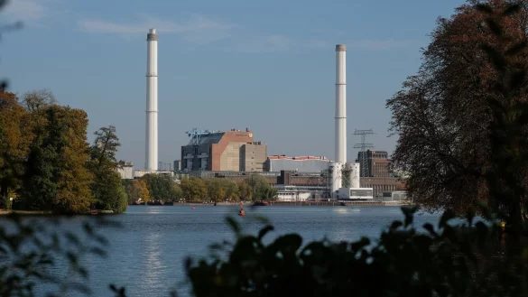 Kraftwerk Klingenberg - &copy; Foto: Jens Kalaene/dpa-Zentralbild/ZB