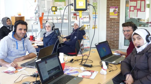 Teilnehmer: (von links) Alaa Dadoush, Mahmoud Allawah, Lujain und Reem Sabsab, Hasan Rouk und Duaa Alkhatib. 
- &copy; Privat