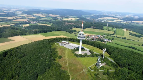 Atemberaubende Aussicht auf den K&ouml;terberg. - &copy; Sternberger Heimat- und Verkehrsverein
