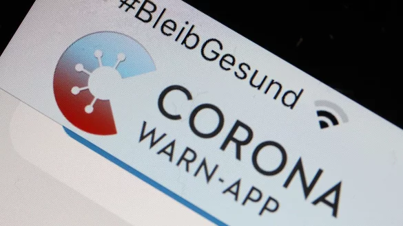 Corona-Warn-App - &copy; Foto: Oliver Berg/dpa