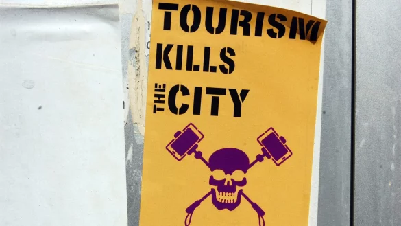 Kampagne gegen Touristen - &copy; Foto: Patrick Schirmer Sastre/dpa