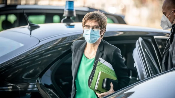 Verteidigungsausschuss - &copy; Foto: Michael Kappeler/dpa