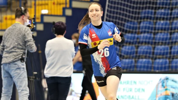 Greift wieder aktiv ins Geschehen ein: Blombergs Linksau&szlig;en Jenny Murer. - &copy; Oliver K&ouml;nig