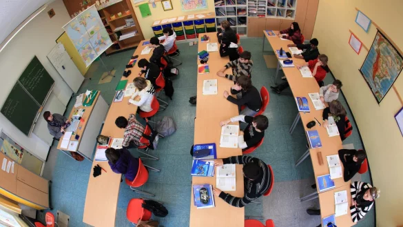 Hauptschulklasse - &copy; Foto: Julian Stratenschulte/dpa