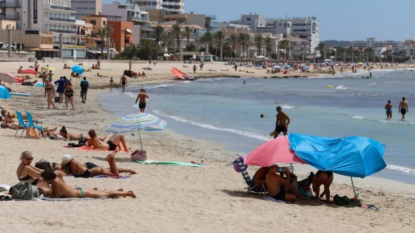 Corona-Zahlen auf Mallorca - &copy; Foto: Clara Margais/dpa