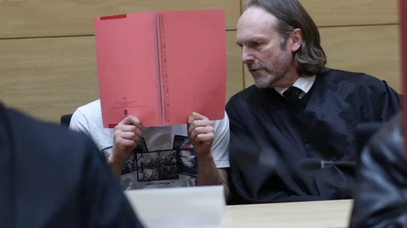 Der Mindener mit der irakischen Staatsangehörigkeit gilt als einer von zwei Hauptbeschuldigten im Verfahren um eine mutmaßliche Vergewaltigung am Herforder Go Parc. (Archivfoto) - © Alex Lehn