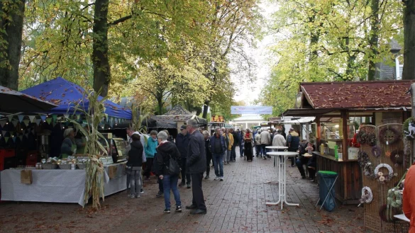 Viele Besucher zieht im Herbst immer der Bauernmarkt an. - © Archivfoto: Juliana Szabo