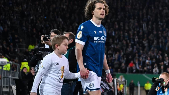 Mael Corboz und der DSC Arminia verfolgen nicht nur im DFB-Pokal, sondern auch in der Liga große Ziele. - © Teresa Kroeger