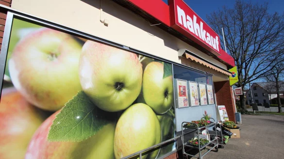 Vorstand und Aufsichtsrat der Genossenschaft betonen, der Dorfladen habe eine große Bedeutung für die Menschen in Silixen. Deshalb habe man ihn so lange wie möglich erhalten wollen. - © Jens Rademacher