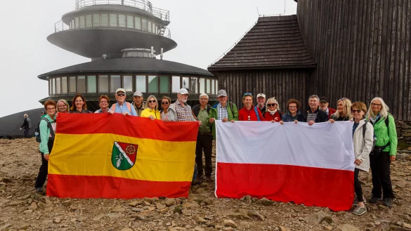 Der Partnerschaftsverein organisiert Fahrten nach Myslakowice. Jetzt hilft der Verein, denn in Leopoldshöhes Partnerstadt müssen massive Hochwasserschäden beseitigt werden. - © Partnerschaftsverein Leopoldshöhe