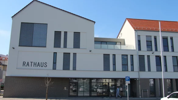 Vor allem die Themen Stellenplan und Personalkosten im Vorfeld der Haushaltsverabschiedung für eine ausgiebige politische Diskussion. - © Archivfoto: Astrid Sewing