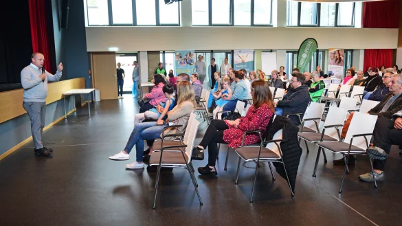 Die Gemeinde Kalletal lud im vergangenen Jahr zum Gesundheitstag ins B&uuml;rgerbegegnungszentrum ein. - &copy; Archivfoto: Nicole Ellerbrake