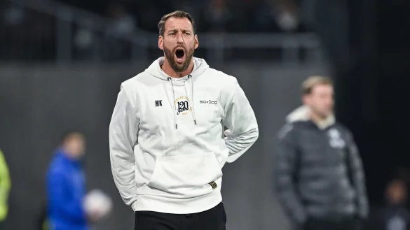 Arminia Bielefelds Trainer Mitch Kniat - &copy; Teresa Kroeger/RHR-FOTO