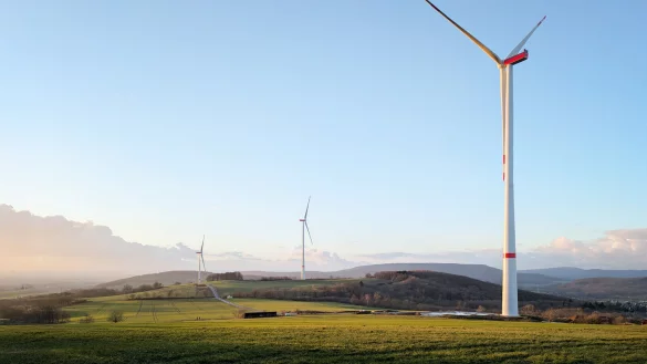 Neun altgediente Windr&auml;der aus den 90er Jahren wurden durch drei moderne Anlagen ersetzt. - &copy; Markus Toeberg