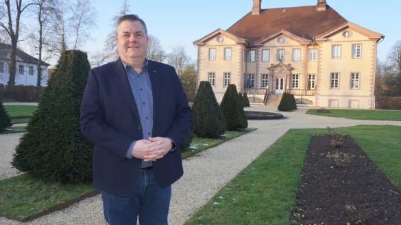 Bürgermeisterkandidat Marc Beckmeier (CDU) äußert sich zu den Vorwürfen der AfD. - © Michaela Weiße