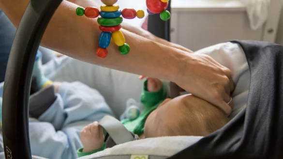 Als "Oldeburger Baby" wurde Tim bekannt. Er &uuml;berlebte seine Abtreibung - und k&auml;mpfte jeden Tag.&nbsp; - &copy; picture alliance / dpa Themendienst (Symbolbild)