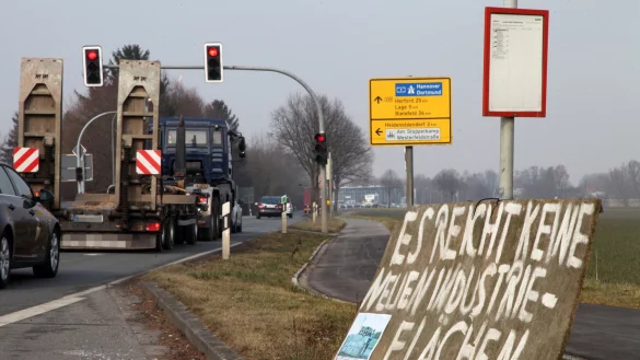 Ampel auf Rot: Der Protest der Anlieger hat sich ausgezahlt. Das OVG hat den Bebauungsplan Balbrede gestoppt. - © Bernhard Preuss