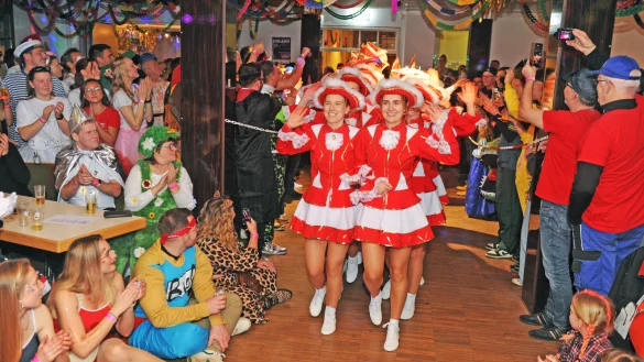 Die Storchengarde marschiert ein - nur eines der Highlights. - &copy; Nicole Ellerbrake