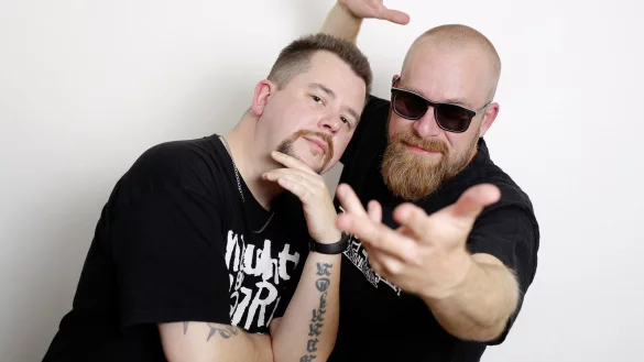 Bringen den Hip-Hop mit: Das Rapper-Duo Fab Kush & Mr. Jawbone tritt in vier der zw&ouml;lf Locations in Detmold auf. - &copy; Mark Gnoth