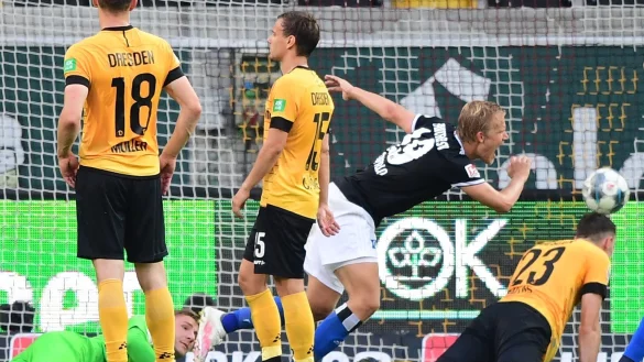 Dynamo Dresden - Hamburger SV - &copy; Foto: Robert Michael/dpa-Pool/dpa