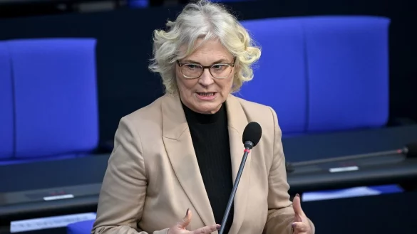 Christine Lambrecht - &copy; Foto: Britta Pedersen/dpa-Zentralbild/dpa