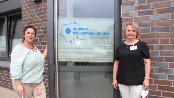 Snjeza Kukec-Vetter (links) und Emma Smoljanow sind die beiden Gesundheitsberaterinnen des Klinikums Lippe. - © Cordula Gröne(LZ)