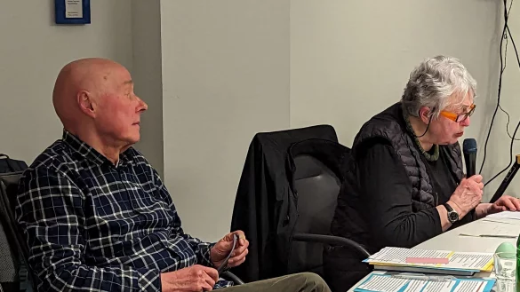 Autor Heinrich Bax und Margret Hamm (von der Arbeitsgemeinschaft Bund der "Euthanasie"-Gesch&auml;digten und Zwangssterilisierten). - &copy; Hans Jacobs