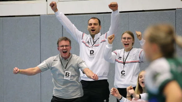Bj&ouml;rn Piontek (vorne) und Lasse Bracksiek arbeiten nun in Lemgo zusammen. - &copy; Paul.Cohen