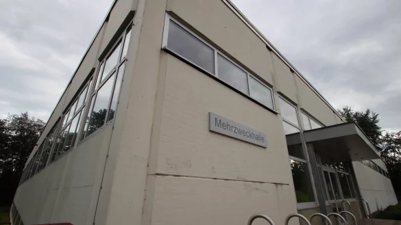 Die Holstenkamphalle wird saniert. Nur dauert das l&auml;nger als geplant. - &copy; Jens Rademacher