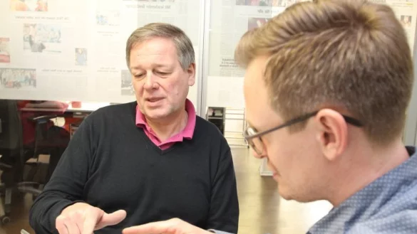 Udo Golabeck (links) und LZ-Redakteur Till Brand bei einem fr&uuml;heren Interview in der Redaktion in Lemgo. - &copy; Jens Rademacher