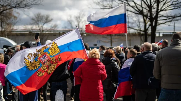 - © Christoph Schmidt/dpa