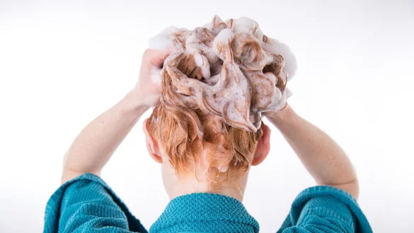 Shampoo ohne Silikone - &copy; Foto: Christin Klose/dpa-tmn