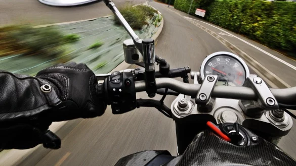 Die Heidelbecker sind genervt von den vielen Bikern, die an sonnigen Wochenenden durch den Ort fahren. - &copy; Symbolfoto: pixabay.com