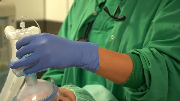 Narkose - &copy; Foto: BDA/DGAI/Deutsche Gesellschaft f&uuml;r An&auml;sthesiologie und Intensivmedizin (DGAI)/dpa