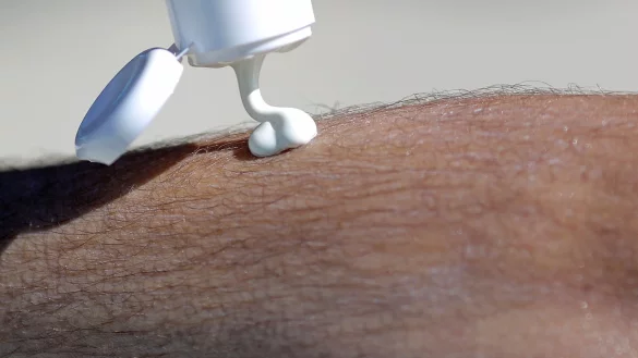 Sonnenschutz - &copy; Foto: Jan Woitas/dpa-Zentralbild