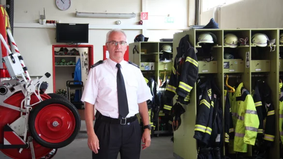 Friedhlem St&ouml;lting ist nach einer Amtszeit von zw&ouml;lf Jahren als Wehrf&uuml;hrer von seinem Posten zur&uuml;ckgetreten und zieht sich in den Ruhestand zur&uuml;ck. Foto: Cordula Gr&ouml;ne - &copy; Cordula Gr&ouml;ne(LZ)