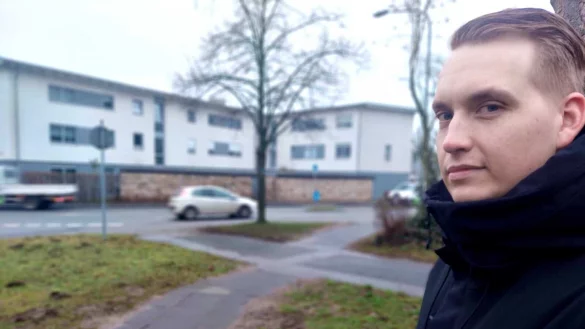 Timon-Christopher Pfromm (33) besucht noch einmal mit uns den Tatort. - &copy; Janet K&ouml;nig