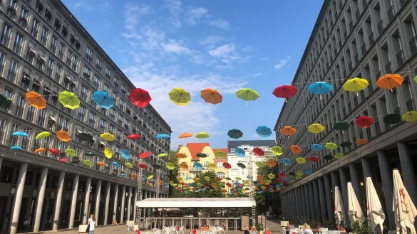 Dolce Vita in Berlin - &copy; Foto: Gregor Tholl/dpa-Zentralbild/dpa